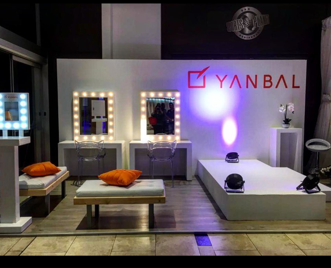 Stand Yanbal realizado por RM Diseños